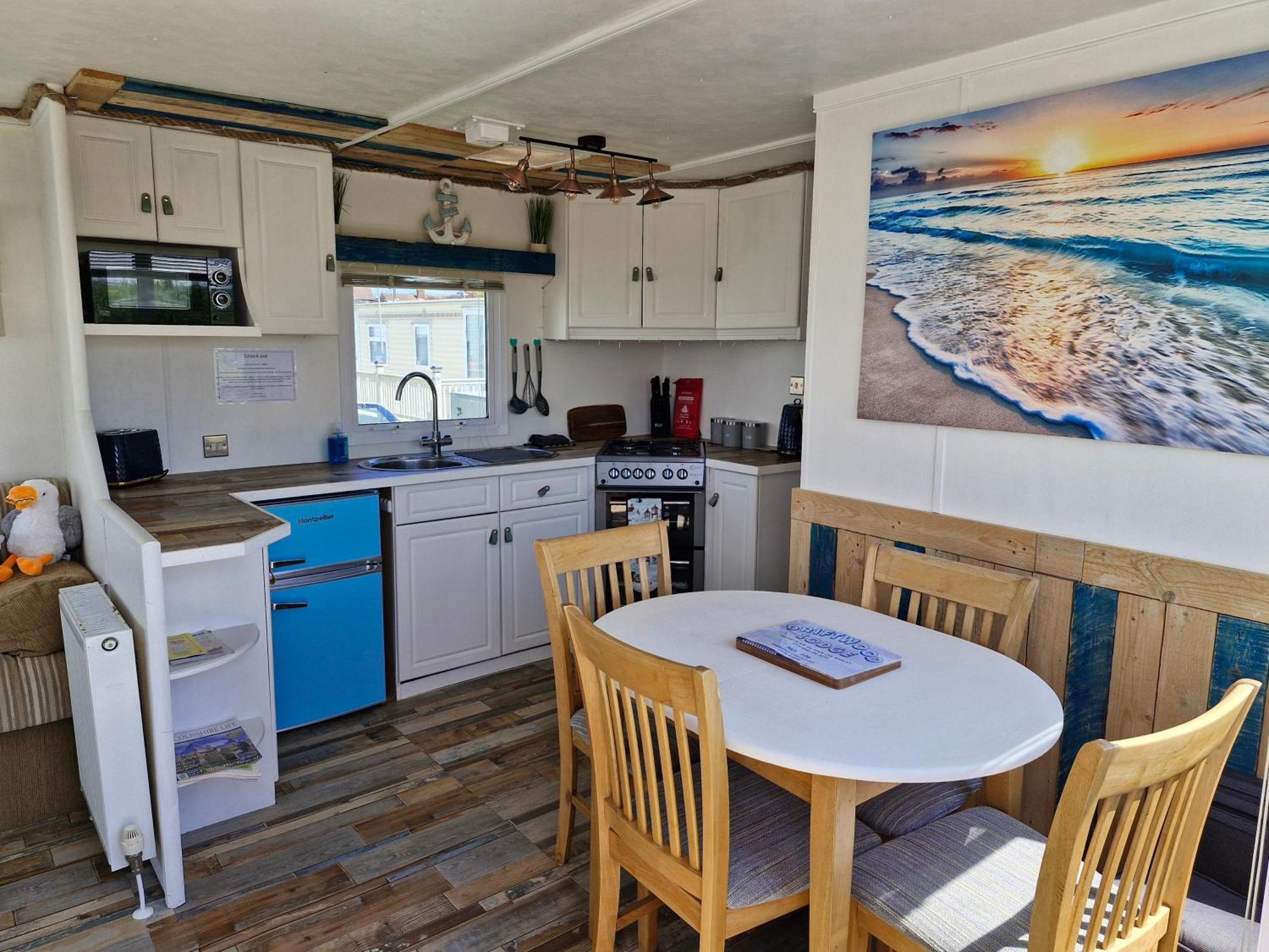 Driftwood Cabin - Dog Friendly Anderby Creek Bagian luar foto